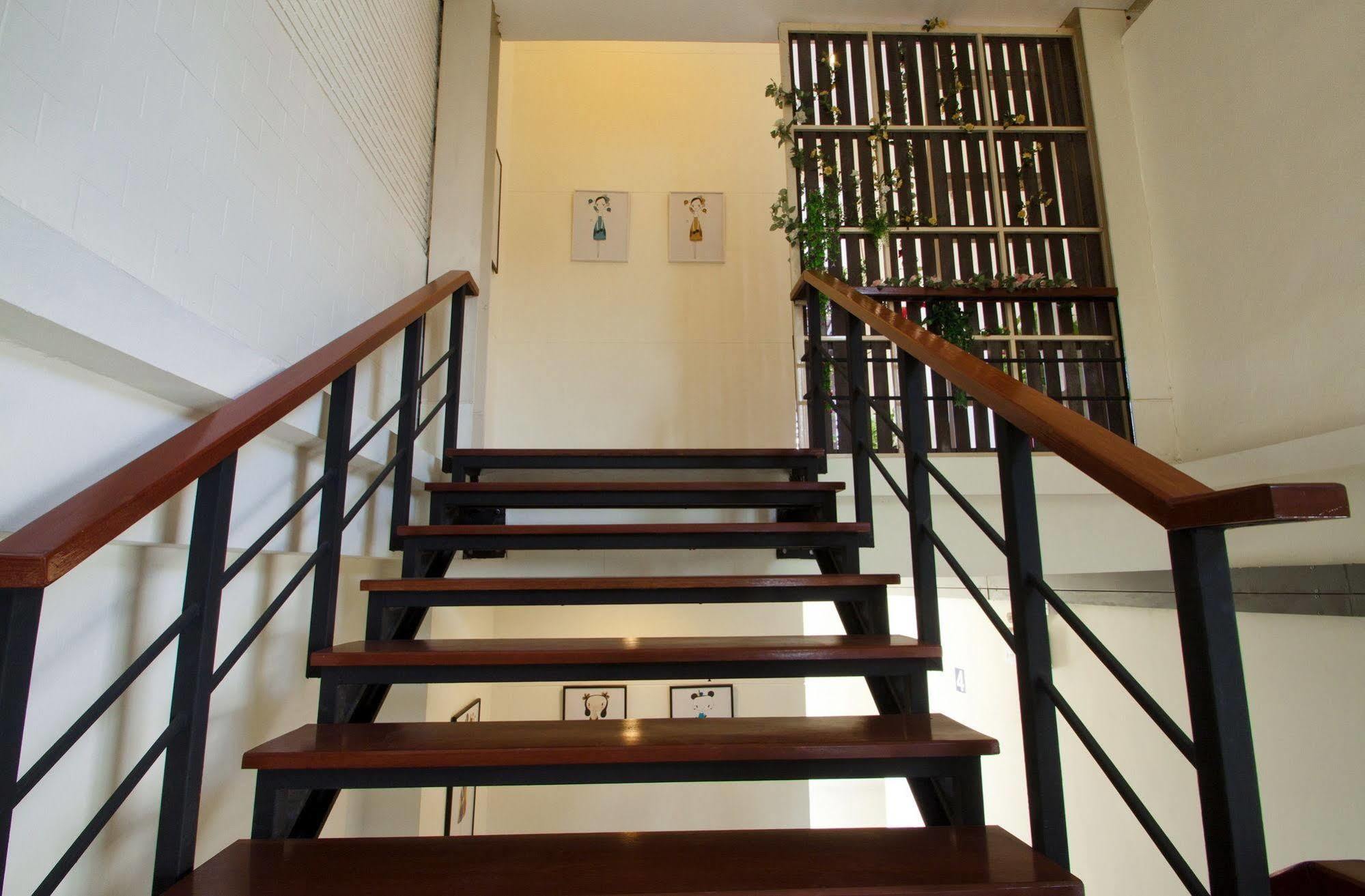 Hostel Sakul House Bangkok Exterior foto